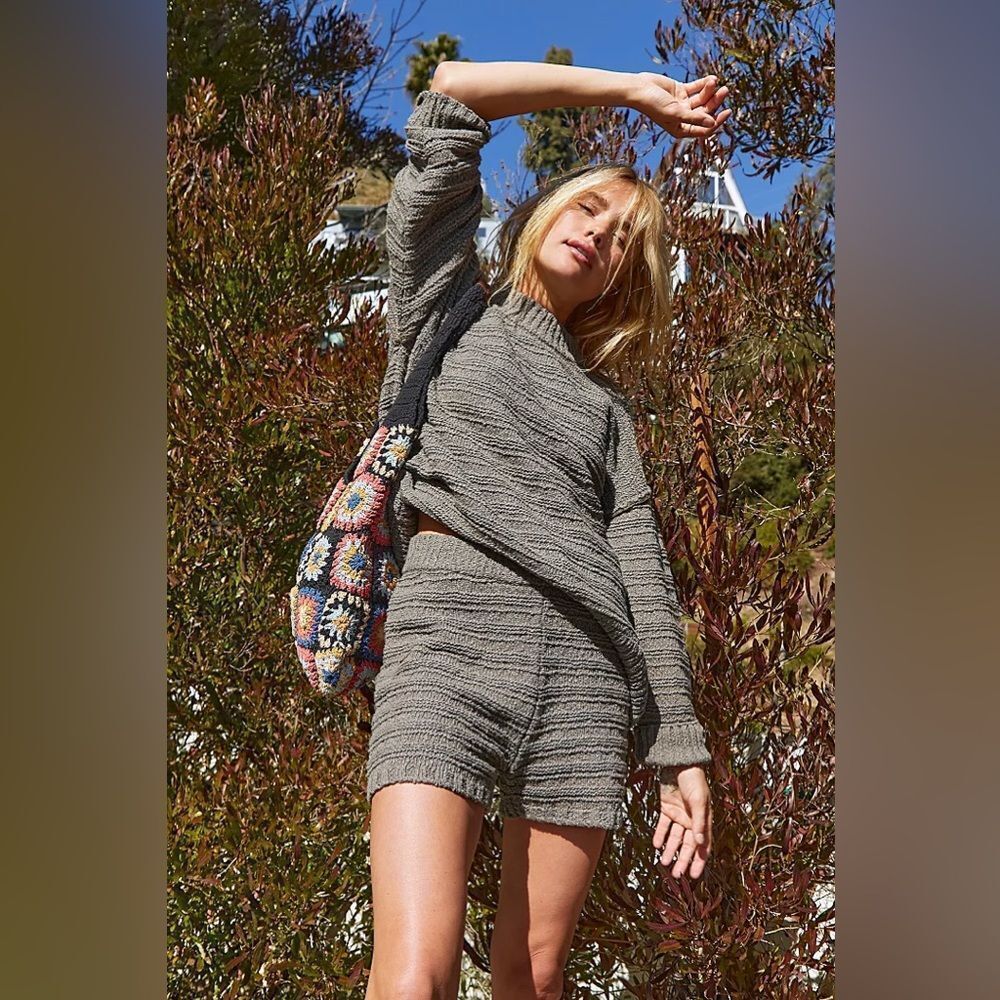 Free People Malibu Boo High Waist Textured Knit Shorts -‎ Textured Size Med